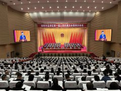 开云体育白总参加孟津区第一届人大会议